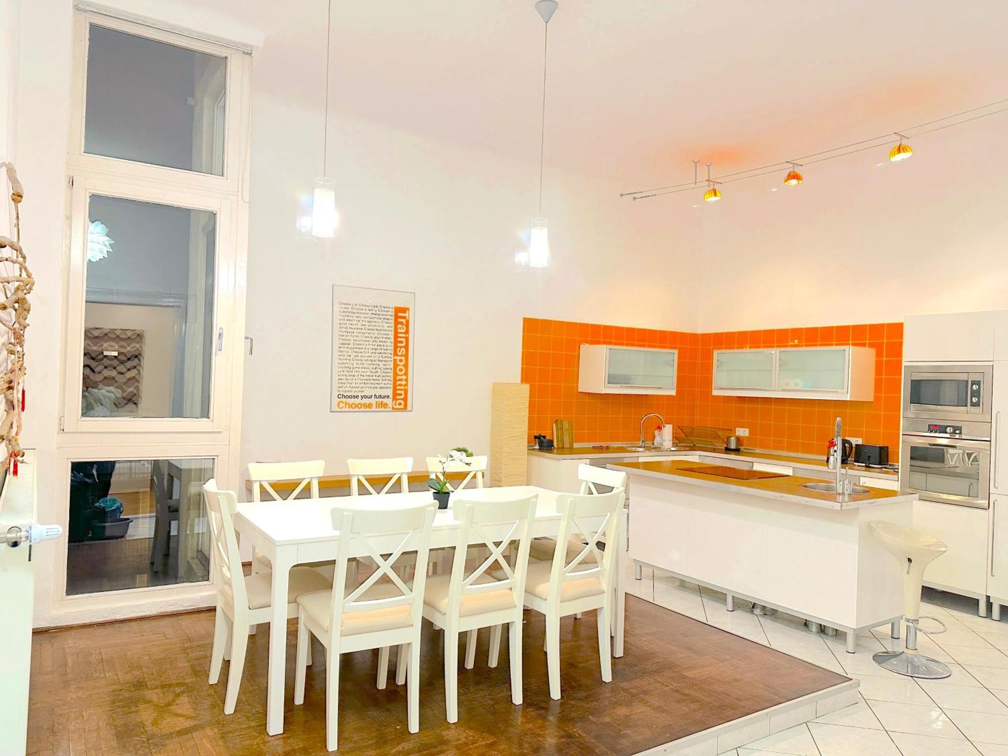 Stunning 150m2 3-bedroom With Balcony Apartment Budapest