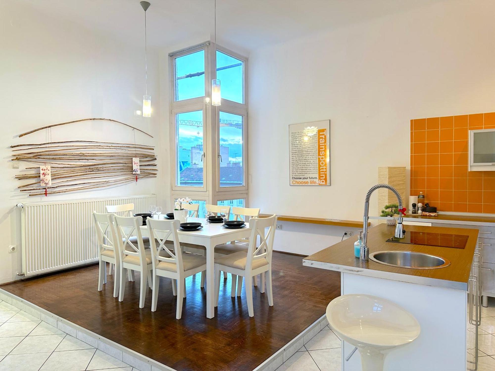 Apartment Stunning 150m2 3-bedroom With Balcony Budapest