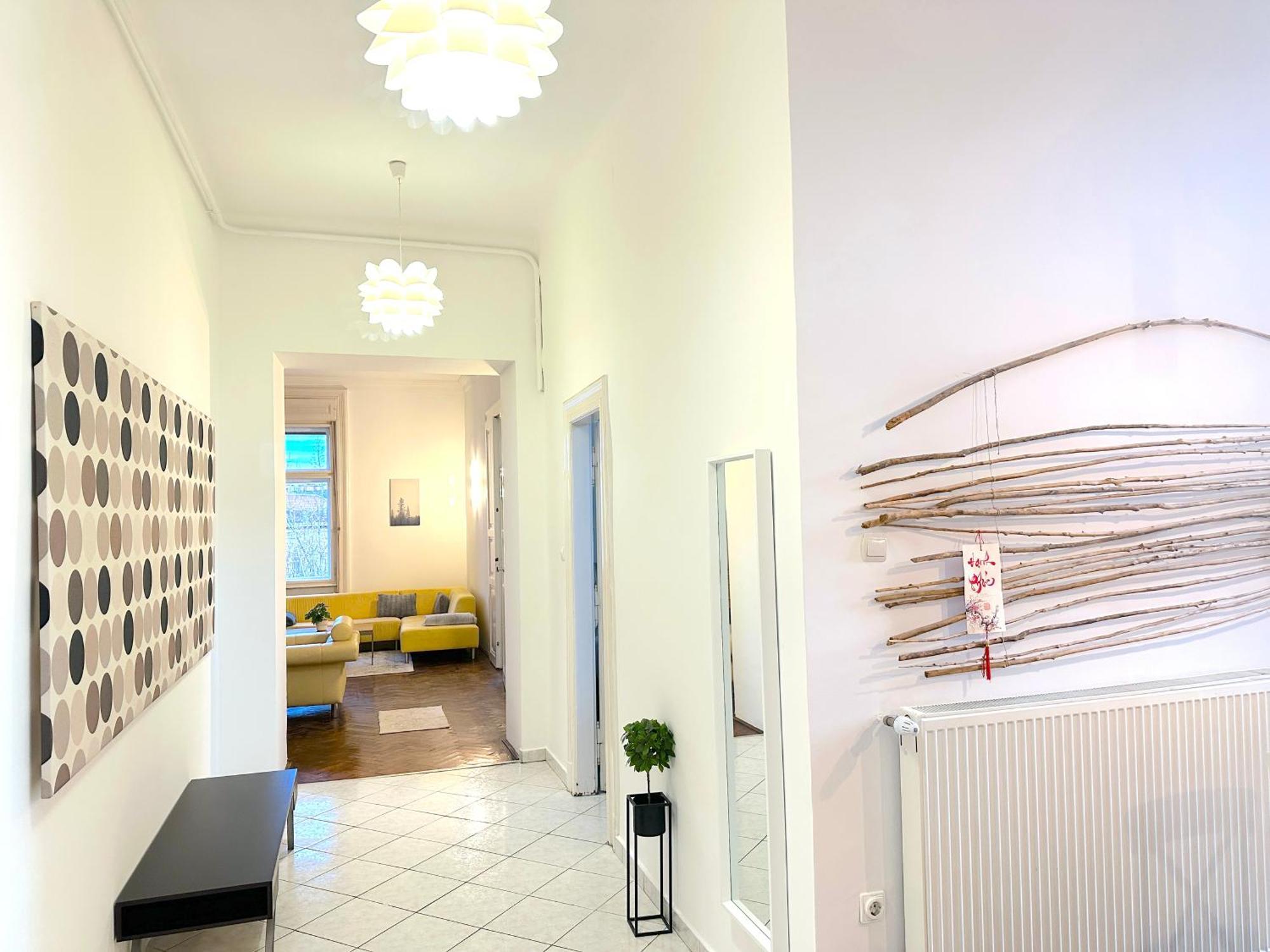 Stunning 150m2 3-bedroom With Balcony Budapest