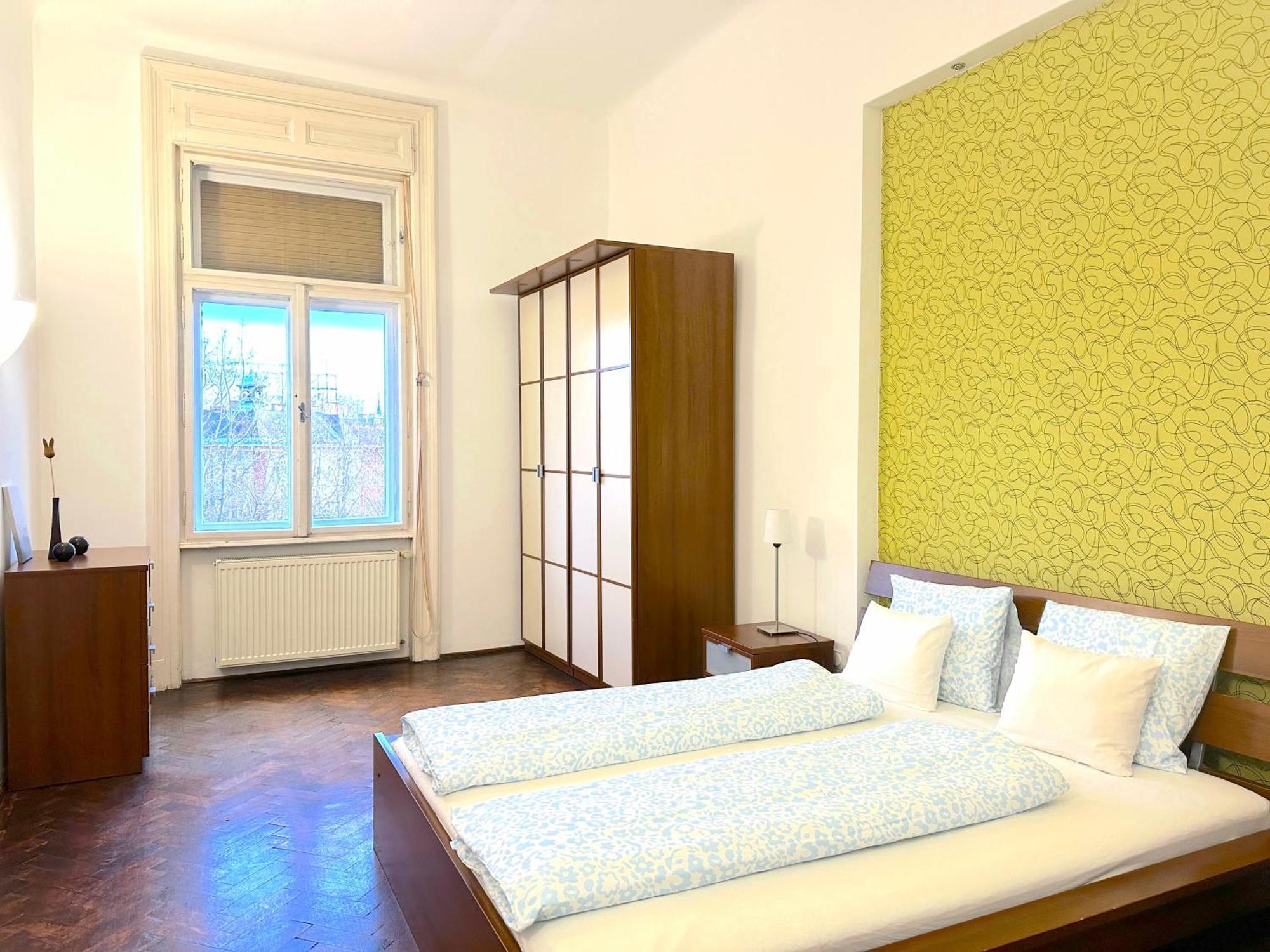 Stunning 150m2 3-bedroom With Balcony Budapest